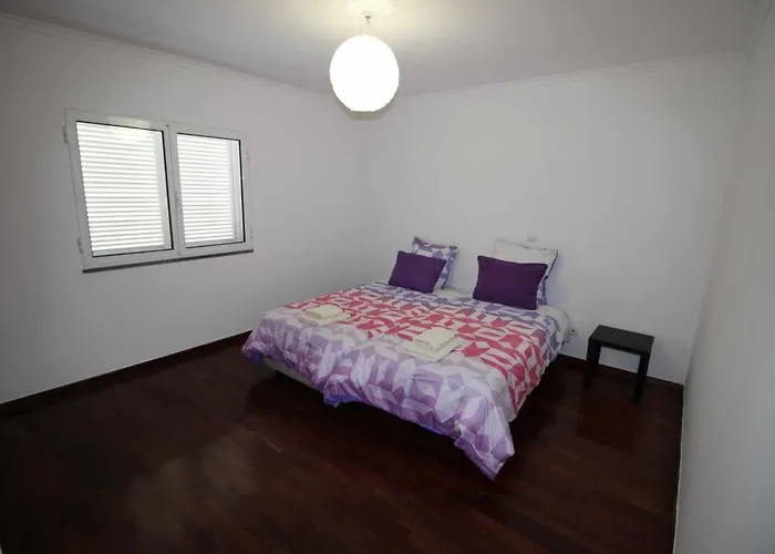 Portinho Ii-Modern Apt With Balcony Facing The Sea