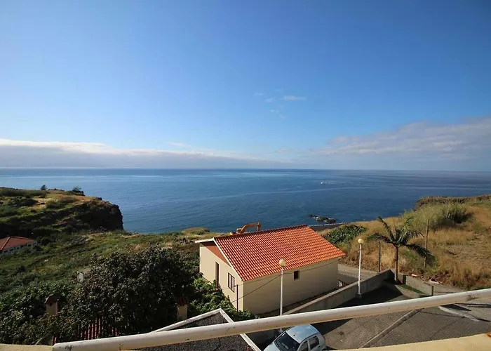 Portinho Ii-Modern Apt With Balcony Facing The Sea