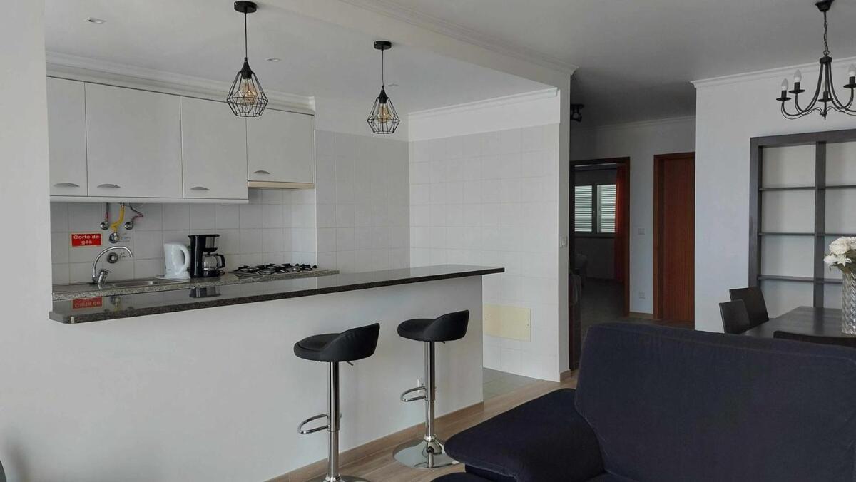 Apartment Portinho Ii-modern With Balcony Facing The Sea *